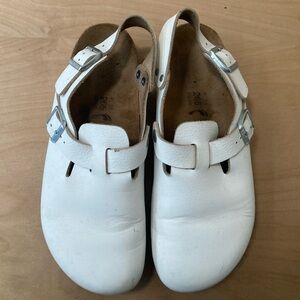 *On Hold* Birkenstock Tokio Super Grip White 41/10 Narrow